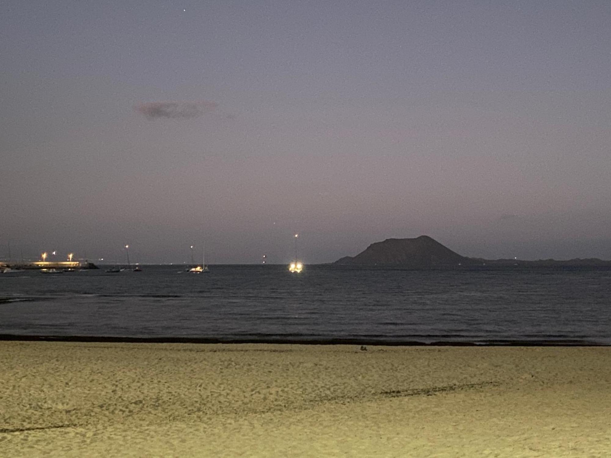 Sun And Surf Stay Corralejo Buitenkant foto